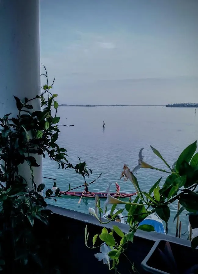 Lagoon Secret Venise 0*,  Italie