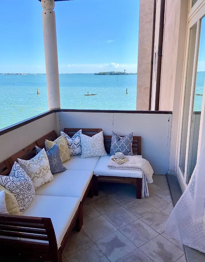 Lagoon Secret Velence Apartman